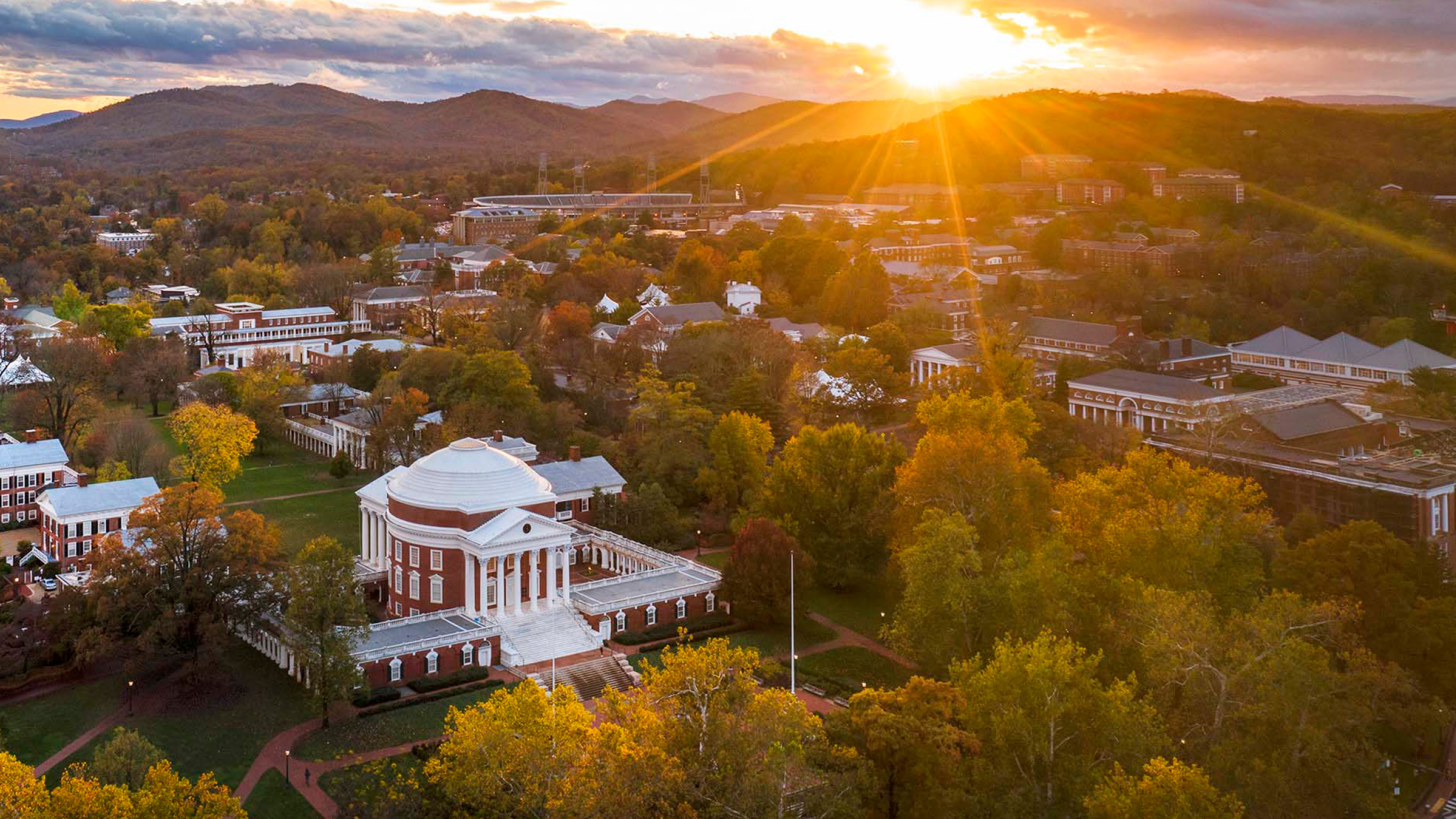 Digital Wallpaper & Backgrounds | UVA Engagement