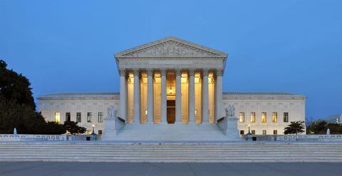 800px-Panorama_of_United_States_Supreme_Court_Building_at_Dusk.jpg